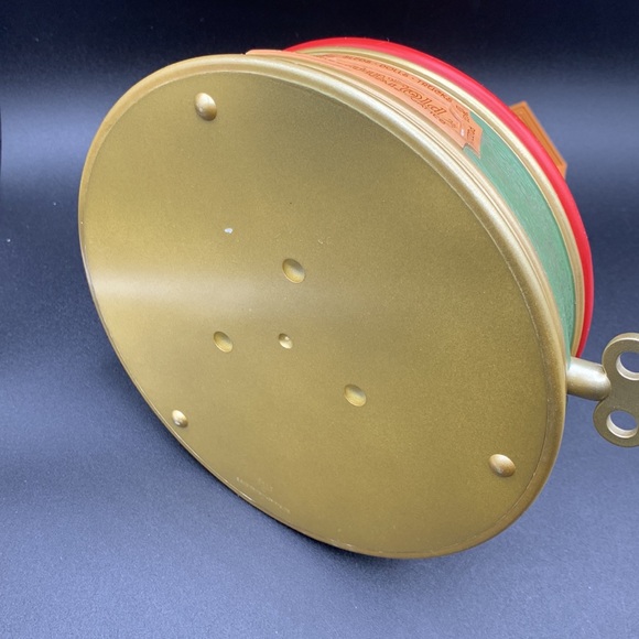 Hallmark Rotating Merry Old Toymaker Train Clock & Toys Music Box TESTED WORKS - Picture 9 of 14